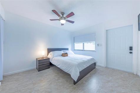 210 -216 NE 40th Street Oakland Park FL 33334