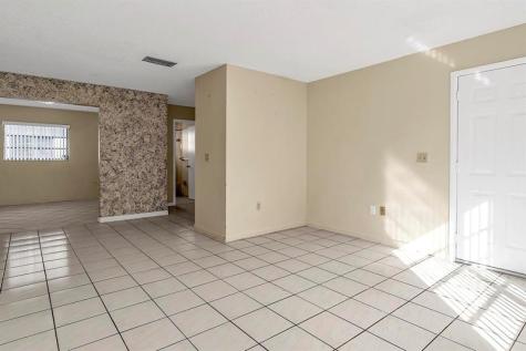 2826-2828 SW 32nd Court Miami FL 33133