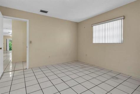 2826-2828 SW 32nd Court Miami FL 33133