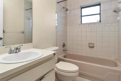 2826-2828 SW 32nd Court Miami FL 33133