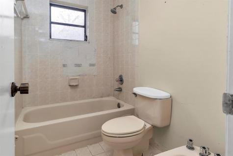 2826-2828 SW 32nd Court Miami FL 33133