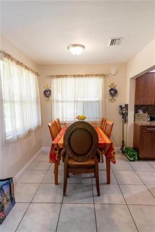 540 NE 58th Street Oakland Park FL 33334