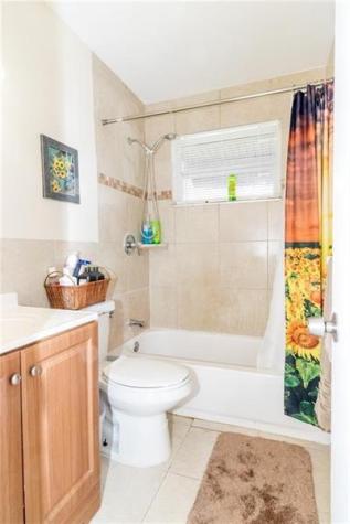 540 NE 58th Street Oakland Park FL 33334