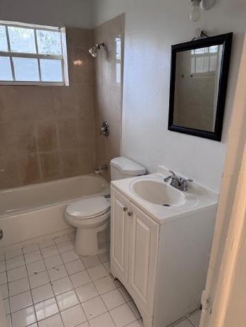 5902 SW 26th Terrace West Park FL 33023