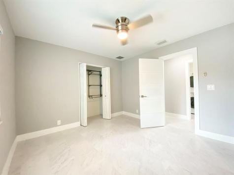 1402 NE 34th Street Oakland Park FL 33334