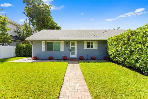 1402 NE 34th Street Oakland Park FL 33334