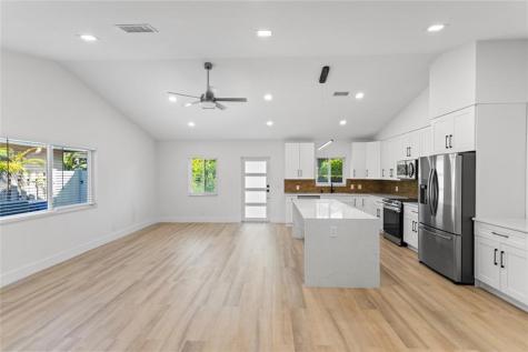1402 NE 34th Street Oakland Park FL 33334