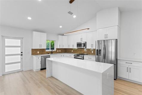 1402 NE 34th Street Oakland Park FL 33334