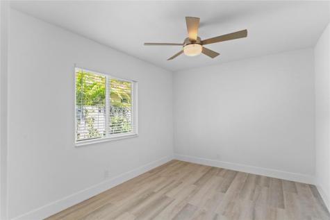 1402 NE 34th Street Oakland Park FL 33334