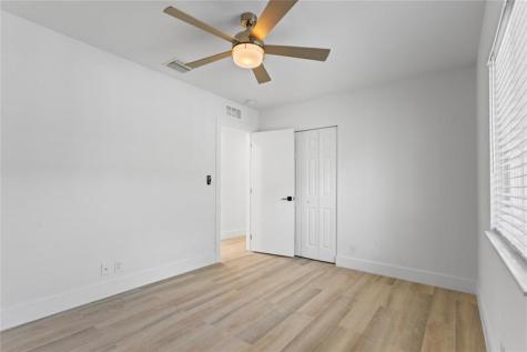 1402 NE 34th Street Oakland Park FL 33334