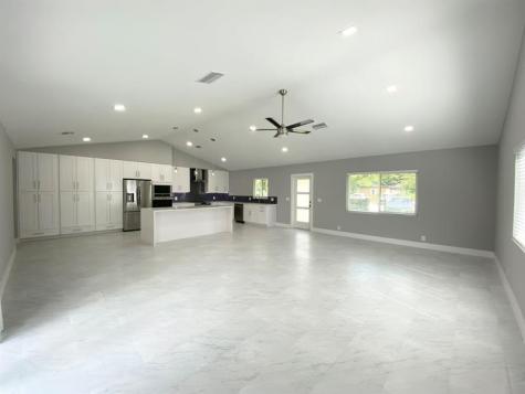 1402 NE 34th Street Oakland Park FL 33334