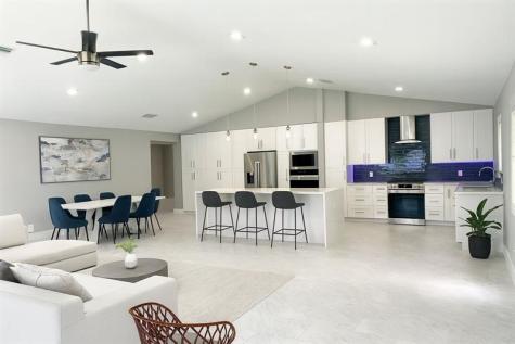 1402 NE 34th Street Oakland Park FL 33334