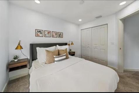 1559 W 26th Court Riviera Beach FL 33404