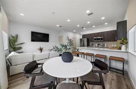 1559 W 26th Court Riviera Beach FL 33404