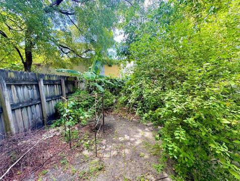 1601 NW 62nd Terrace Miami FL 33147