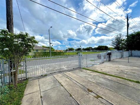 1601 NW 62nd Terrace Miami FL 33147