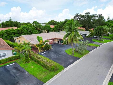 3660 NW 80th Avenue Coral Springs FL 33065