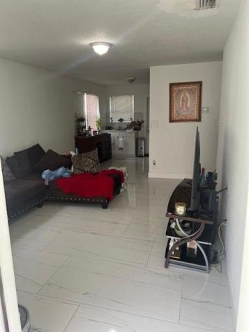106 NW 12th Avenue Dania Beach FL 33004