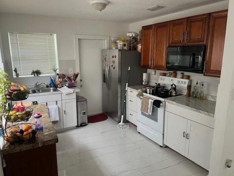 106 NW 12th Avenue Dania Beach FL 33004