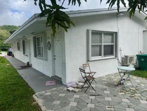 106 NW 12th Avenue Dania Beach FL 33004