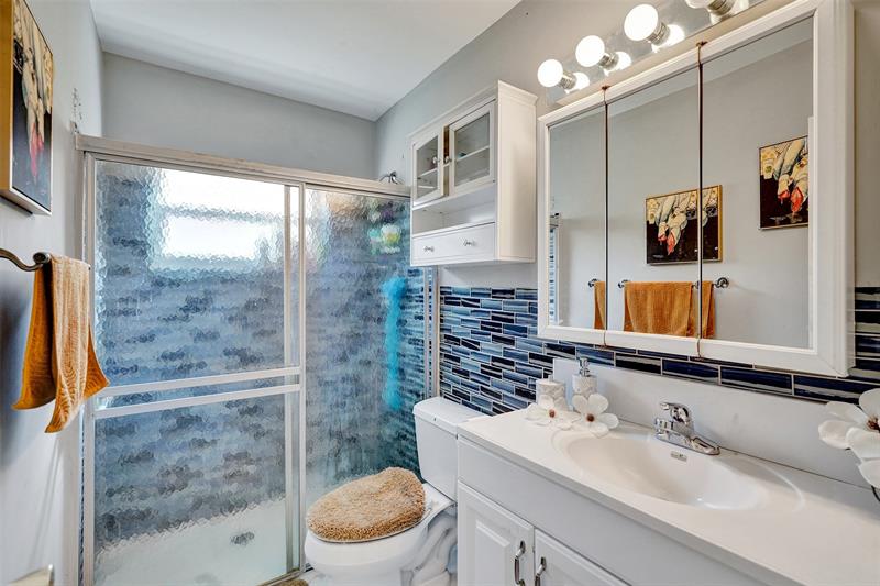 4017 Woodside Drive 1-2 Coral Springs FL 33065