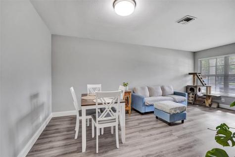 4017 Woodside Drive 1-2 Coral Springs FL 33065