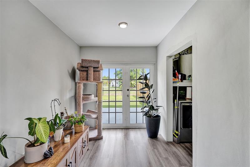 4017 Woodside Drive 1-2 Coral Springs FL 33065