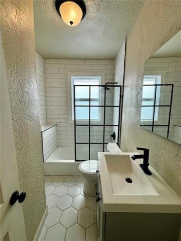 2612 SW 19th Terrace Miami FL 33145