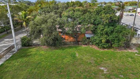 35 NE 53rd Street Miami FL 33137