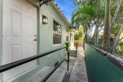 1928 Adams Street Hollywood FL 33020