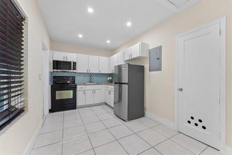 1928 Adams Street Hollywood FL 33020