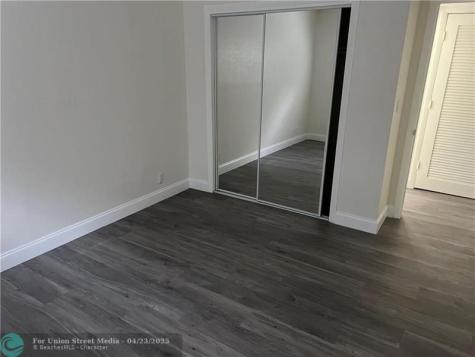 11410 NW 39th Street Coral Springs FL 33065