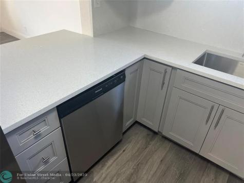 11410 NW 39th Street Coral Springs FL 33065