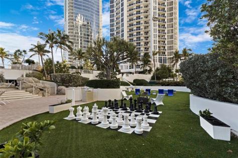 18001 Collins Avenue Sunny Isles Beach FL 33160