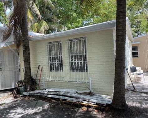 675 NW 34th Street Miami FL 33127