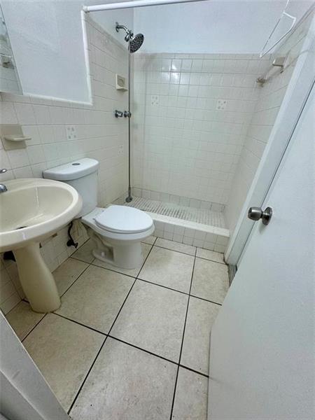 1140 NE 24 Avenue Pompano Beach FL 33062