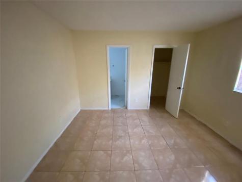 7625 SW 10th Street North Lauderdale FL 33068