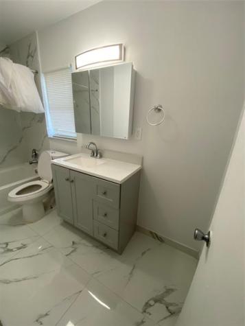 7625 SW 10th Street North Lauderdale FL 33068