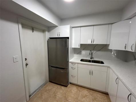 7625 SW 10th Street North Lauderdale FL 33068