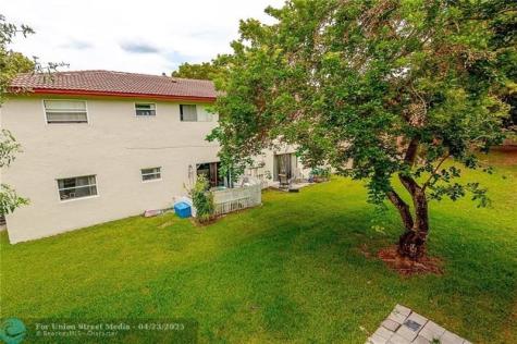 11500-11506 NW 43rd Court Coral Springs FL 33065
