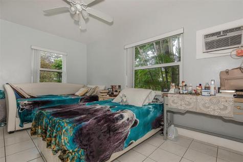 255 SW 15th Street Dania Beach FL 33004