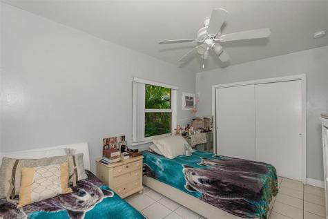 255 SW 15th Street Dania Beach FL 33004