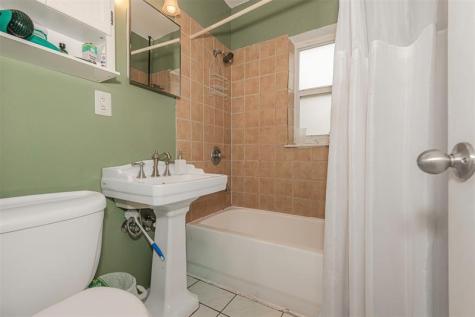 255 SW 15th Street Dania Beach FL 33004