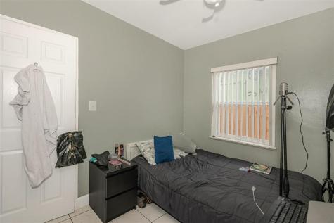 255 SW 15th Street Dania Beach FL 33004