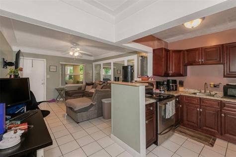 255 SW 15th Street Dania Beach FL 33004
