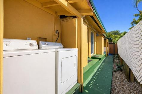 255 SW 15th Street Dania Beach FL 33004