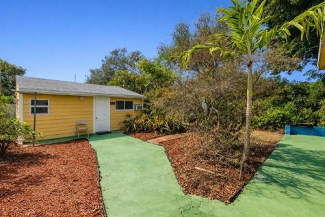 255 SW 15th Street Dania Beach FL 33004