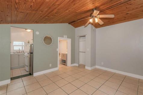 255 SW 15th Street Dania Beach FL 33004