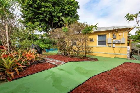 255 SW 15th Street Dania Beach FL 33004