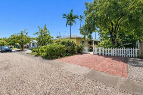255 SW 15th Street Dania Beach FL 33004